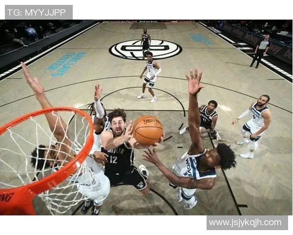 今日焦点对决:MVP之争即将打响,谁能领衔赛季巅峰之战 今日焦点对决:MVP之争即将打响,谁能领衔赛季巅峰之战