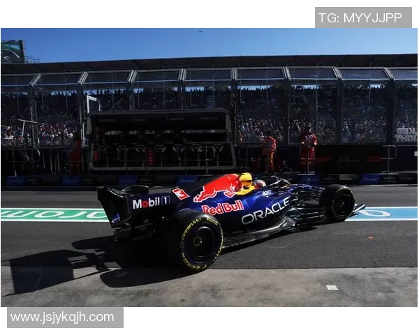 F1赛车手心理调节对比赛表现的影响及其优化策略研究